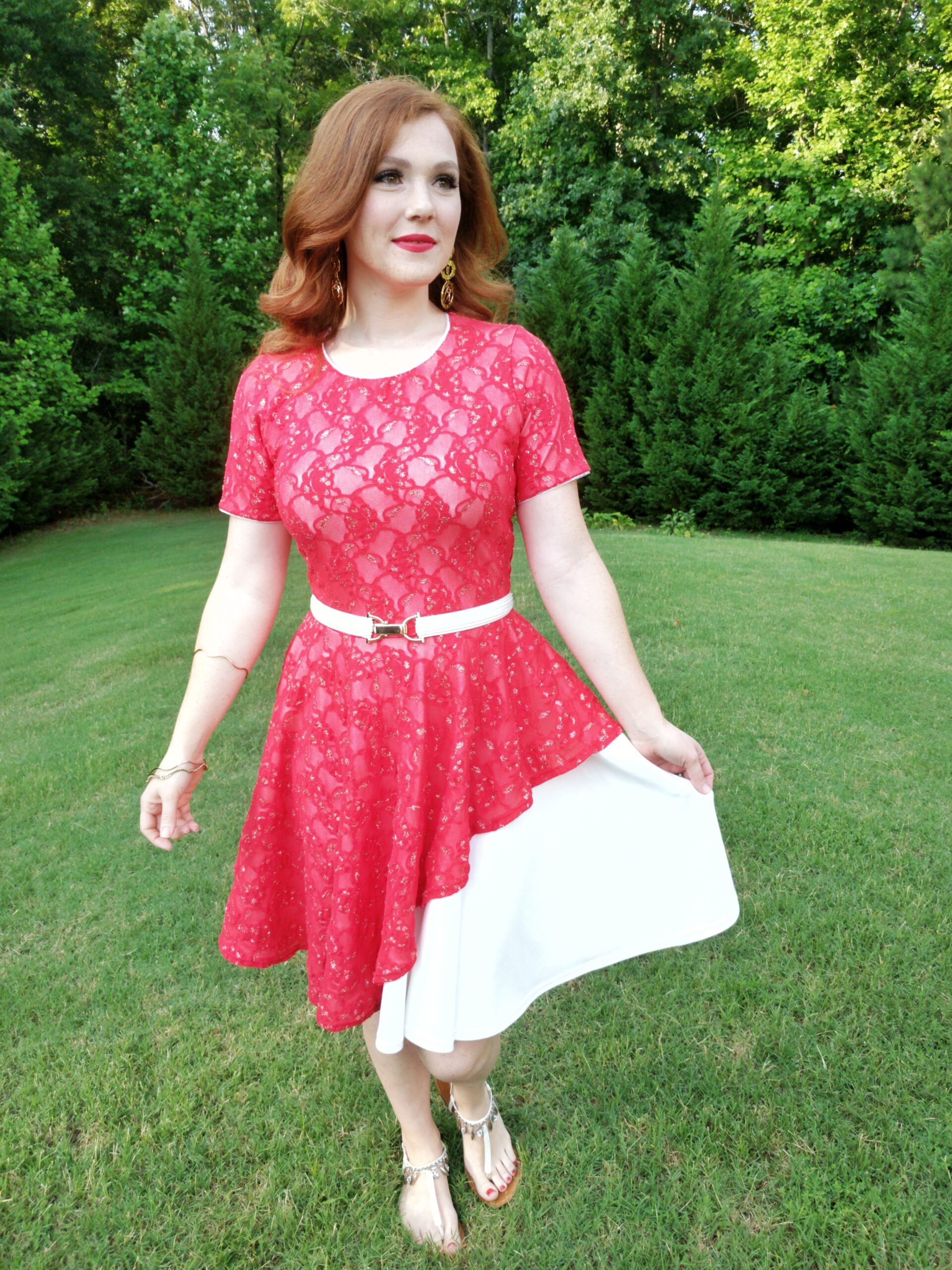 How to Sew With Lace: 8 Tips