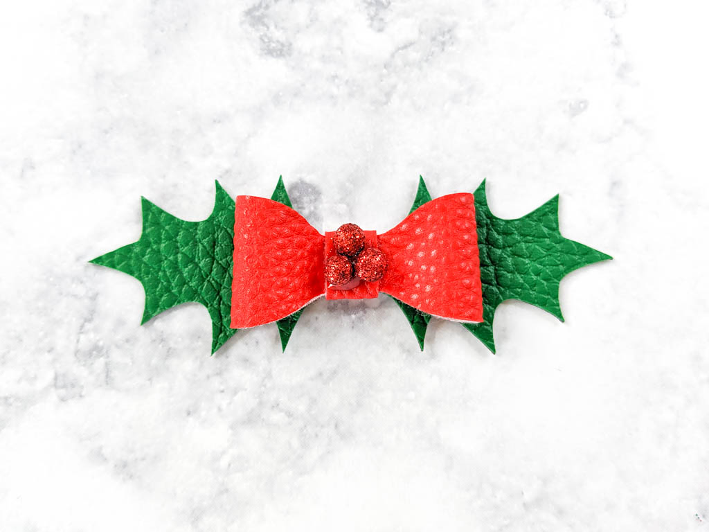 How to Make Holly Hair Bows: FREE SVG and PDF Pattern