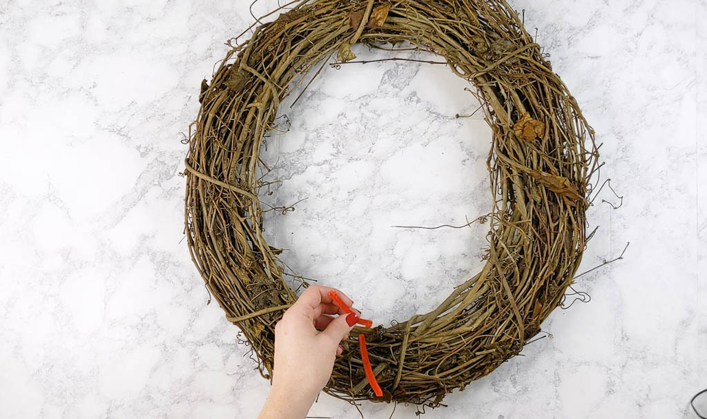 DIY Wreath: Christmas Light Wreath Tutorial - Jennie Masterson