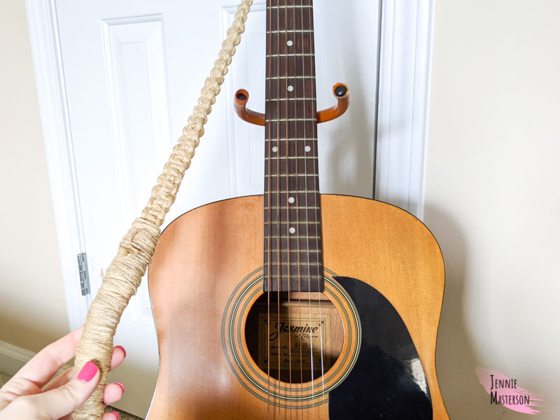 Guitar strap made out of hemp rope tied in macrame knots.